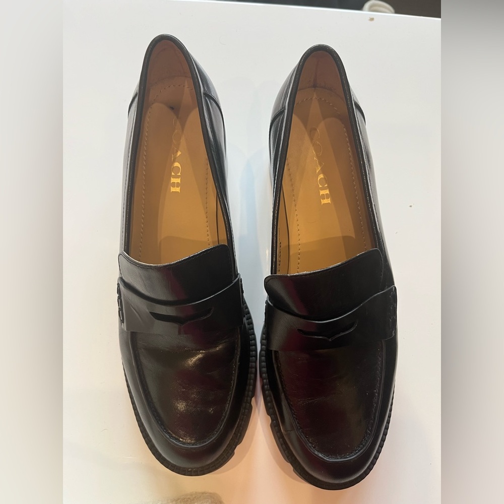 Coach Cora Loafers Sz 9